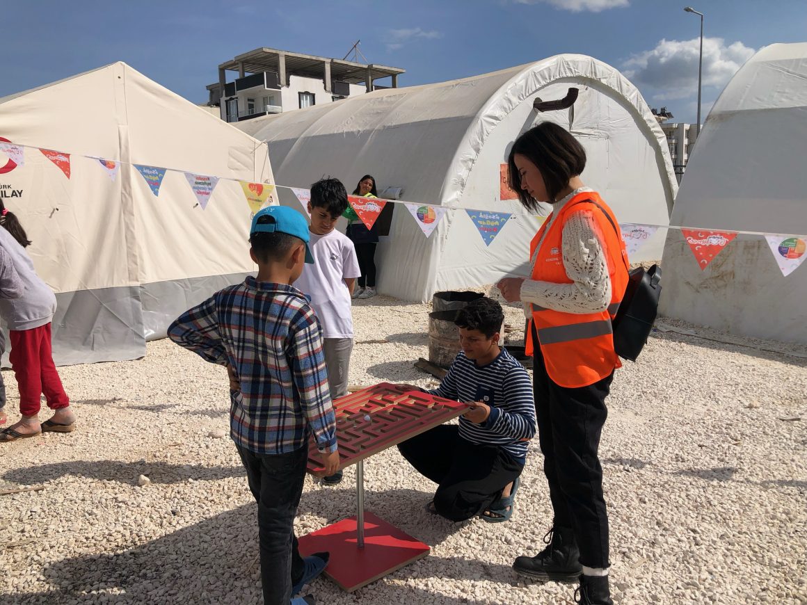 8bölümsokaktaakılvezeka2 Sokakta Akıl ve Zeka Oyunları