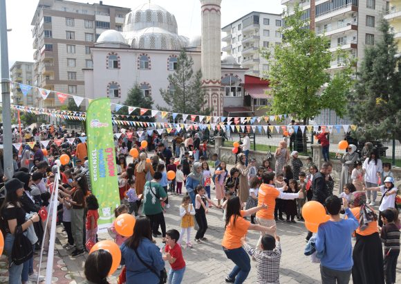 Kendine Gülümse Çocuk Festivali