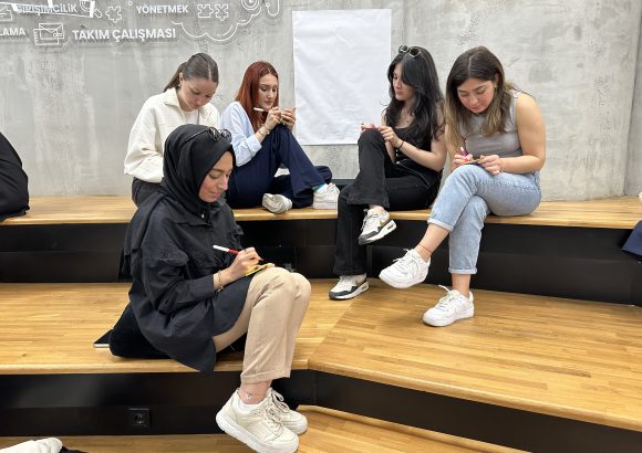 Öğretmen Adayı Akademisi